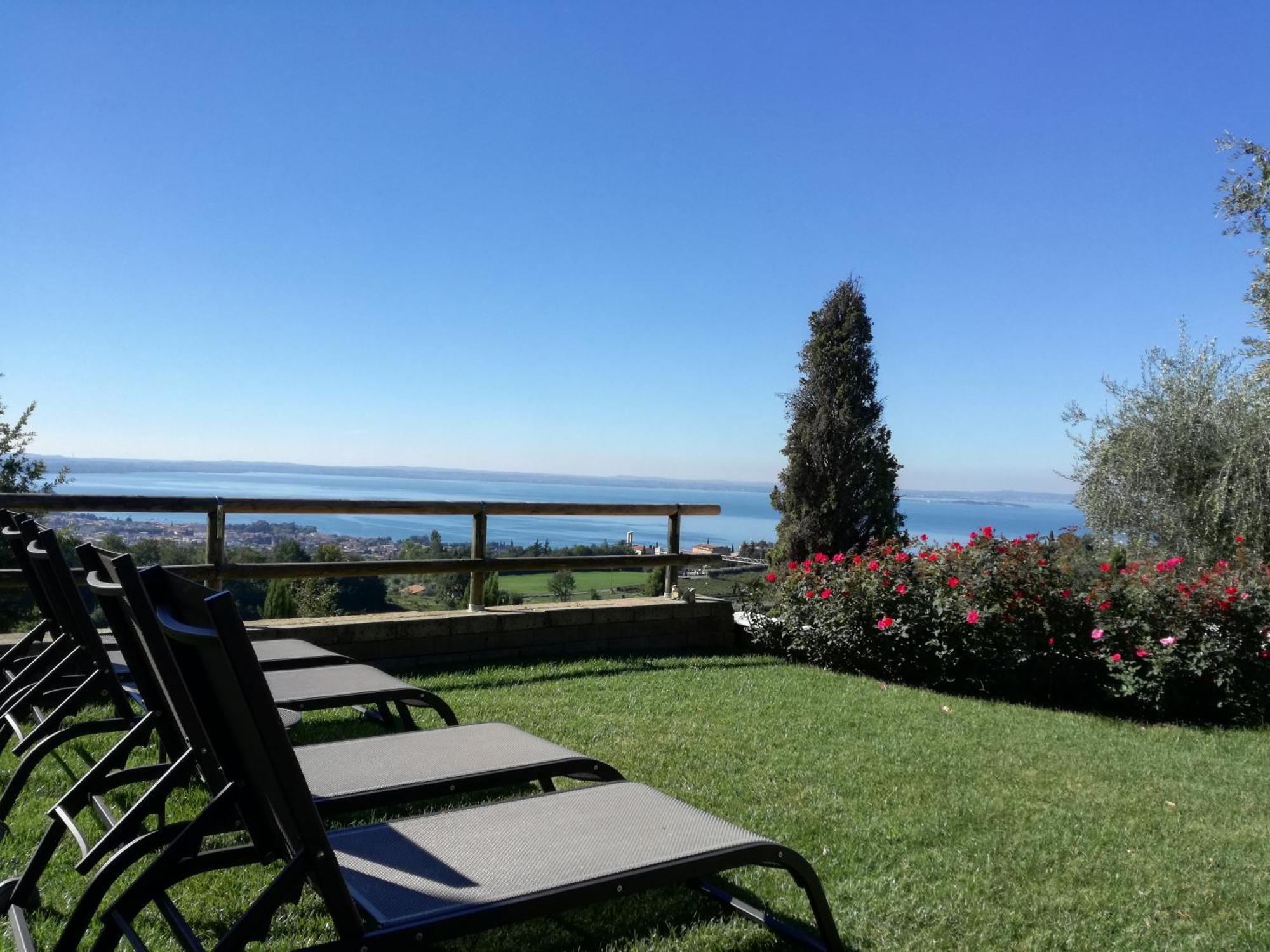 לינה וארוחת בוקר ברדולינו Relais Colle San Giorgio מראה חיצוני תמונה