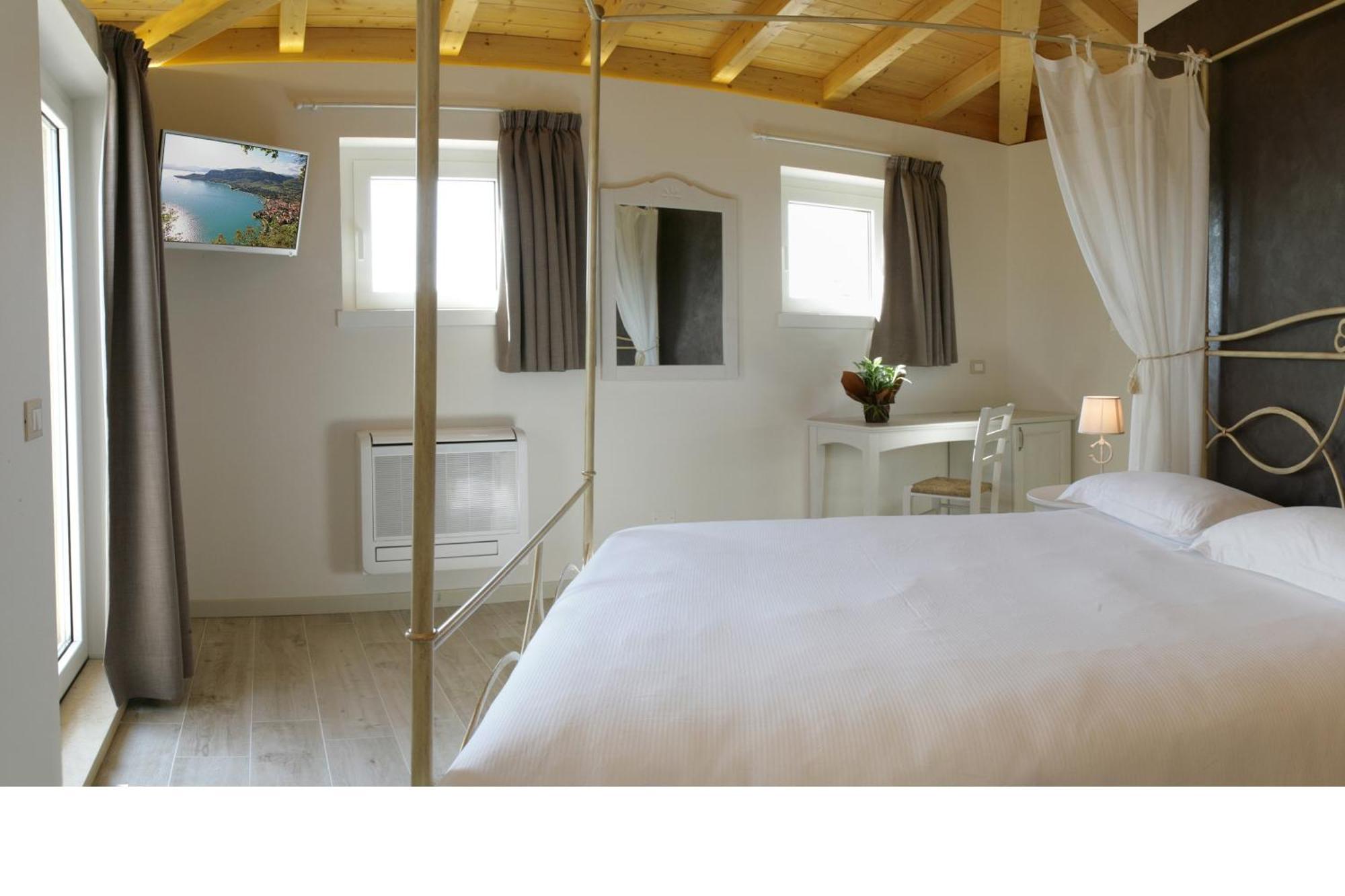 לינה וארוחת בוקר ברדולינו Relais Colle San Giorgio חדר תמונה