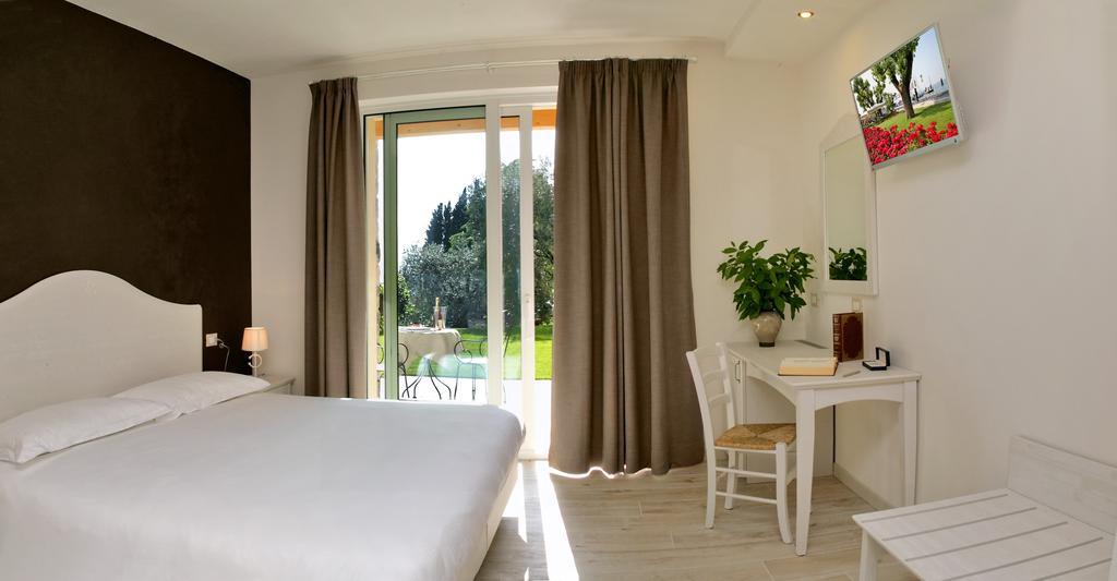לינה וארוחת בוקר ברדולינו Relais Colle San Giorgio חדר תמונה